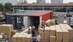 Bắt 2 cán bộ hải quan liên quan vụ 213 container mất tích