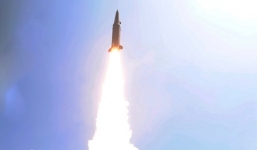 Hàn Quốc phô trương sức mạnh, đáp trả vụ phóng tên lửa của Triều Tiên