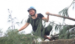 Xót xa cảnh hoang tàn sau bão ở Hà Tĩnh