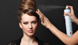 Mẹo hay giúp tóc con lởm chởm vào nếp trong tích tắc