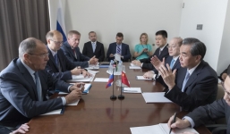 Trung Quốc nói gì sau đe dọa hủy diệt hoàn toàn Triều Tiên của Trump?