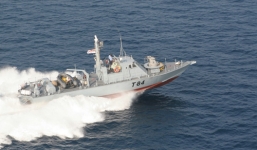 Ấn Độ đang đóng cho Việt Nam 12 tàu tuần tra cao tốc