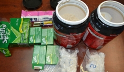 Ma túy đá được  'ngụy trang' tinh vi thành bột dinh dưỡng gây xôn xao