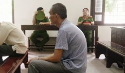 Chồng đâm vợ cũ tử vong vì có người đàn ông khác