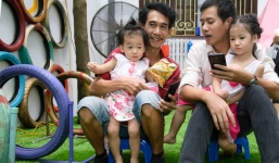 Diễn viên Phú Đôn hạnh phúc khi làm bố ở tuổi 55