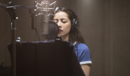 Chi Pu và lời công bố chính thức: “Từ hôm nay… hãy gọi tôi là ca sĩ”