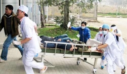 Hà Giang: 3 người chết, 25 người nhập viện tình trạng nguy kịch vì ăn cỗ 