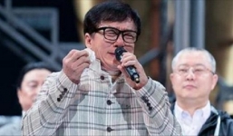 Không công ty bảo hiểm nào của Trung Quốc dám bán cho Thành Long