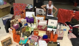 Đàm Vĩnh Hưng khoe quà sinh nhật toàn hàng hiệu đẹp -độc - lạ