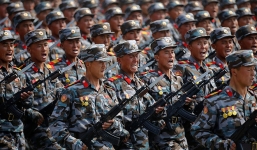 Mỹ điều tàu chiến tới bán đào Triều Tiên, Bình Nhưỡng kêu gọi toàn dân chống Washington