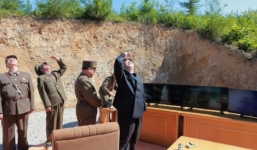 Triều Tiên chuẩn bị thử bắn tên lửa tầm xa mới