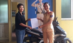 CSGT tìm lại xe cho người phụ nữ sau 7 năm bị mất