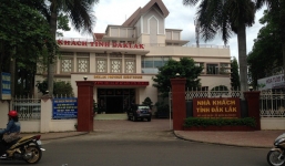 Sự thật vụ giám đốc nhà khách tỉnh nhắn tin 'quấy rối' nhân viên