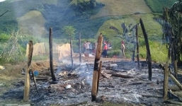 Bố mẹ đi vắng, 2 bé gái tử vong thương tâm trong căn nhà bốc cháy