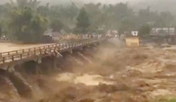 Thuỷ điện Sơn La dừng phát điện, không xả nước về hạ du để giảm áp lực