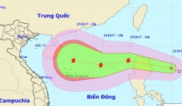 Áp thấp nhiệt đới giật cấp 9 tăng tốc hướng vào Biển Đông