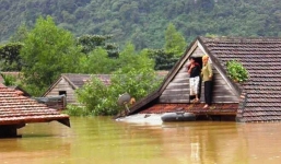 Lũ lịch sử vượt mức báo động 3, áp thấp có khả năng mạnh lên thành bão