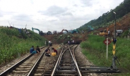 Đường sắt Hà Nội - Lào Cai chính thức được thông sau nhiều ngày chia cắt do sạt lở