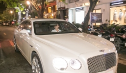 Việt Anh 'Người phán xử' tậu siêu xe hơn 10 tỷ