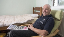 Không chịu được vợ hay cằn nhằn, chồng trốn biệt tích vào rừng suốt 10 năm