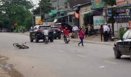 Va chạm ôtô biển xanh, nữ giáo viên tử vong tại chỗ