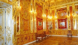 Phát hiện manh mối về phòng hổ phách dát vàng 265 triệu USD của Hitler