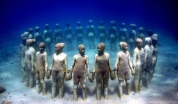 Những bí mật ẩn giấu dưới đại dương khiến ai xem cũng phải giật mình