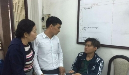 Bảo vệ khẩn cấp thiếu niên 15 tuổi nghi bị bà chủ xâm hại 