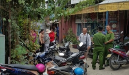 Cô gái bất ngờ bị nam thanh niên bịt mặt xông vào nhà đâm 9 nhát rồi cướp tài sản