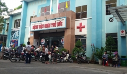 Nữ bệnh nhân 72 tuổi treo cổ chết trong bệnh viện