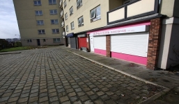 Xót xa em bé 18 tháng ngã từ tầng 6 tòa nhà xuống đất tử vong