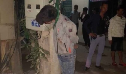 'Cẩu tặc' bị dân đuổi bắt, đánh đập rồi treo lên cột điện