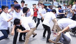 Bắt 2 thiếu niên đánh chết nam sinh lớp 12 trong trường học ở Tuyên Quang