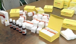 Bắt tạm giam giám đốc công ty 'ma' bán thuốc điều trị ung thư giả