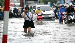 Áp thấp nhiệt đới có khả năng mạnh lên thành bão, có thể uy hiếp Nam Bộ 