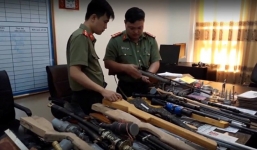 Triệu tập 28 nghi can mua bán vũ khí trái phép ở Thái Bình