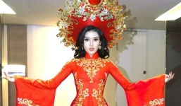 Huyền My và mẹ bị 'tố' nhái thiết kế trang phục ở Hoa hậu Hòa bình 2017