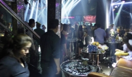 Đột kích 3 quán bar, phát hiện hàng chục dân chơi phê ma túy đá giữa trung tâm Sài Gòn