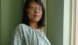 Mảnh giấy mẹ bầu lén đưa bác sĩ trước khi sinh, ai đọc cũng bất ngờ