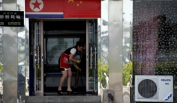 Ông Kim Jong-un ra lệnh rút toàn bộ công nhân Triều Tiên khỏi Trung Quốc