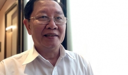 ĐBQH đề xuất sáp nhập 4 bộ và 10 tỉnh, Bộ trưởng Bộ Nội vụ nói gì?