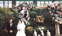 Song Joong Ki - Song Hye Kyo từ chối nhận 300 tỷ đồng từ một hãng tin Trung Quốc