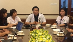 Vụ xô xát tại Bệnh viện Phụ sản HN: Người nhà bệnh nhân đạp ngã bảo vệ trước