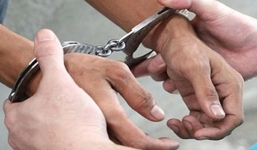 Truy tố nguyên chủ tịch xã tiếp tay cò đất lừa đảo gần 1,3 tỷ đồng