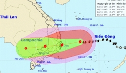 Sóng biển vùng tâm bão số 12 cao 6 - 8m, Quảng Trị đến Bình Thuận có mưa đặc biệt to