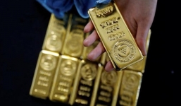 Giá vàng hôm nay 4/11/2017: Lao dốc không ngừng