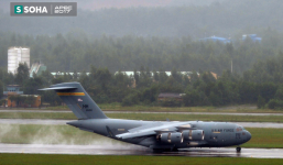 Siêu vận tải cơ Boeing C-17 Globemaster III chở đoàn tiền trạm Mỹ tham dự APEC đã hạ cánh xuống sân bay Đà Nẵng