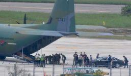 APEC 2017: Chuyên cơ vận tải Hàn Quốc đưa siêu xe tới Đà Nẵng