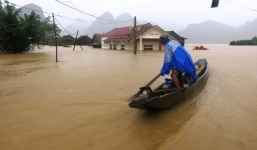 Tin thời tiết mới nhất 7/11: Xuất hiện áp thấp, miền Trung mưa lớn, lũ khả năng lên lại