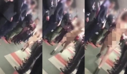 Cởi trần đi làm, thiếu nữ được cả công ty hò reo cổ vũ